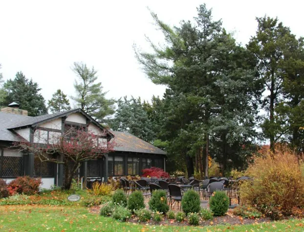 Cedar Creek hotel detail image 2