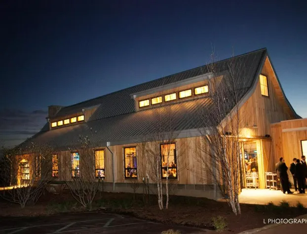 Cedar Creek hotel detail image 3