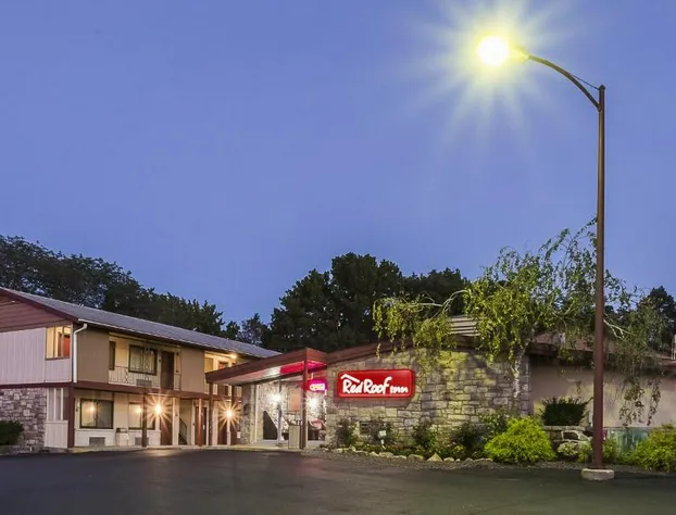 Red Roof Inn Lancaster - Strasburg hotel detail image 2