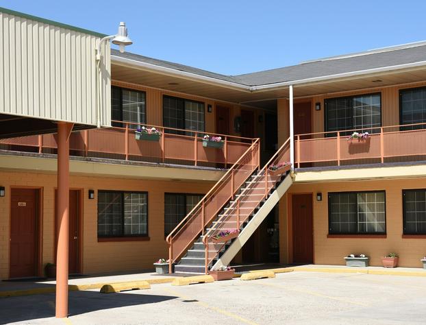 Esquire Inn hotel detail image 1
