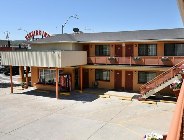 Esquire Inn hotel detail image 2