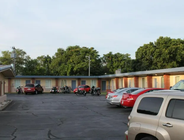 American Motor Inn hotel detail image 3