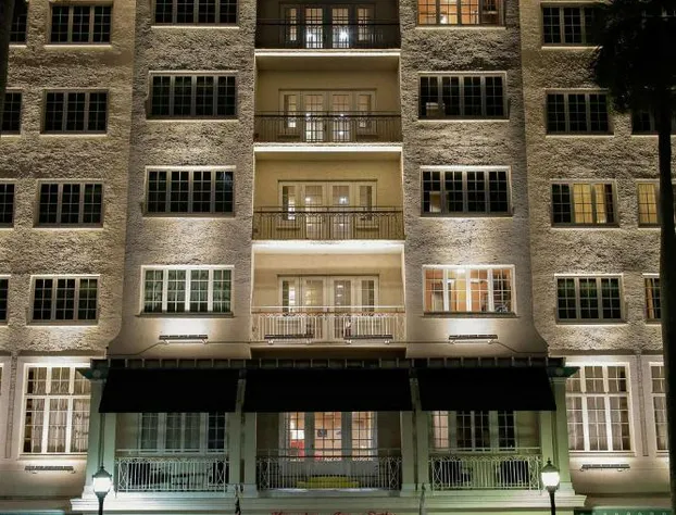 Hampton Inn & Suites Bradenton Downtown Historic District hotel detail image 2