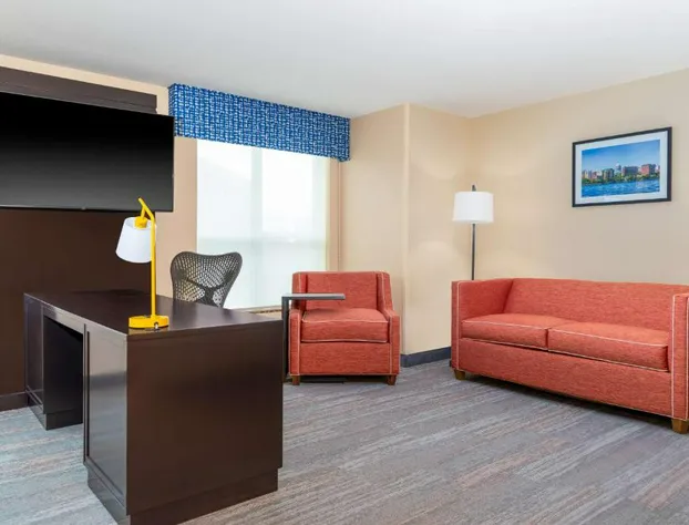 Hampton Inn & Suites Madison / Downtown hotel detail image 4