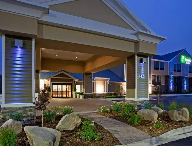 Holiday Inn Express & Suites Willmar by IHG hotel detail image 2