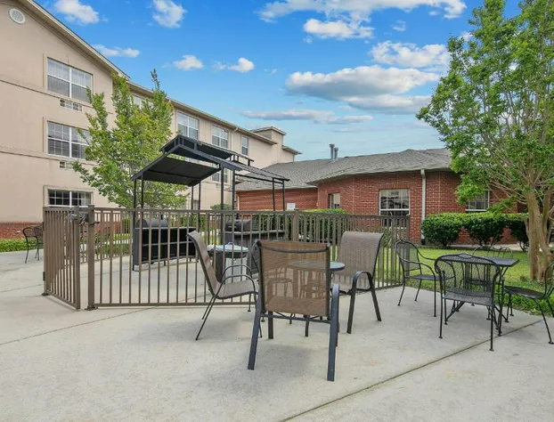 Landmark Inn Fort Liberty hotel detail image 2