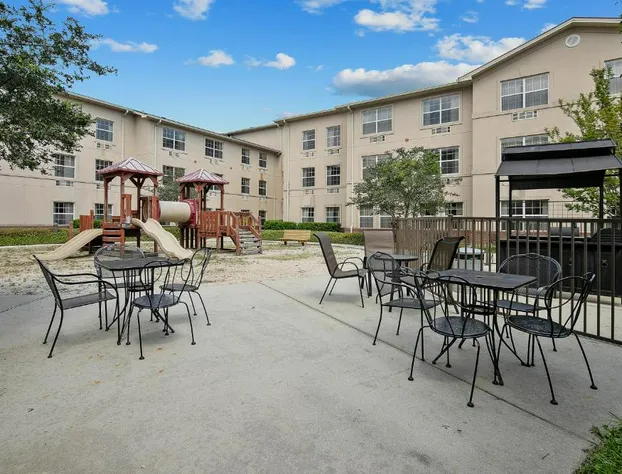 Landmark Inn Fort Liberty hotel detail image 4