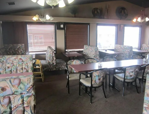 The Battlefords Inn hotel detail image 4