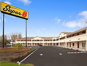 Super 8 by Wyndham Rahway/Newark hotel detail image 1
