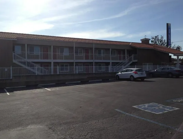 BeachWay Inn hotel detail image 1