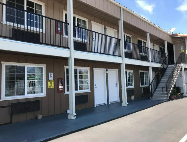 BeachWay Inn hotel detail image 3