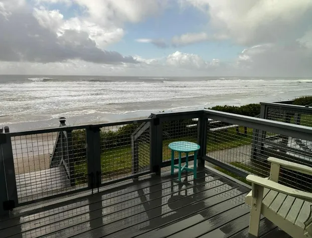 West Beach Suites hotel detail image 4