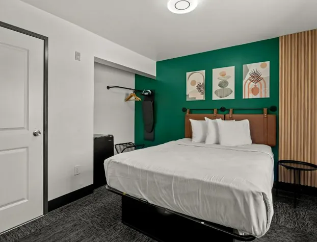 Le Bon Hotel Hollywood hotel detail image 4