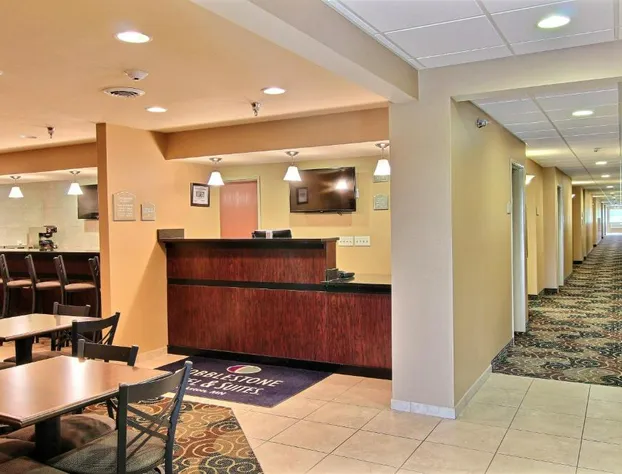 AmeriVu Inn and Suites hotel detail image 4