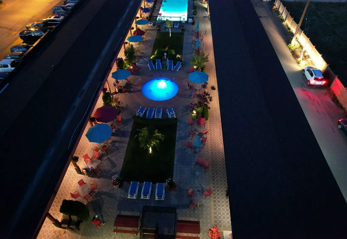 Sahara Courtyard Inn hotel hero