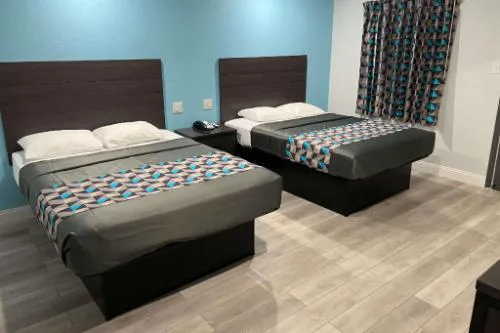 Rodeway Inn hotel hero