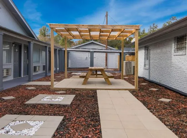 Rodeway Inn Palestine hotel detail image 3