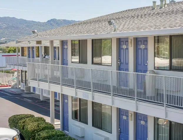 Motel 6 Ukiah, CA hotel detail image 3