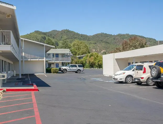 Motel 6 Ukiah, CA hotel detail image 1