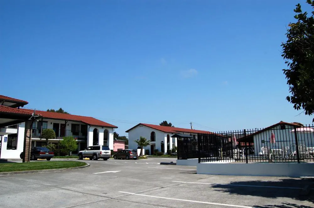 Regency Inn hotel hero