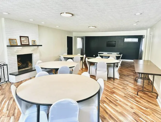 Speedway Legacy Inn hotel detail image 4