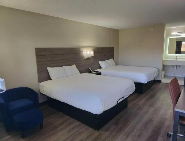 Americas Best Value Inn Elizabethtown hotel detail image 4