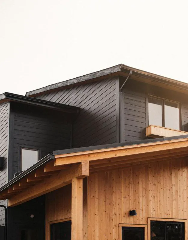 Apres Whitefish hotel hero