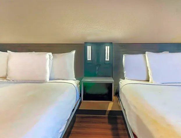 Motel 6 El Monte, CA - Los Angeles hotel detail image 4