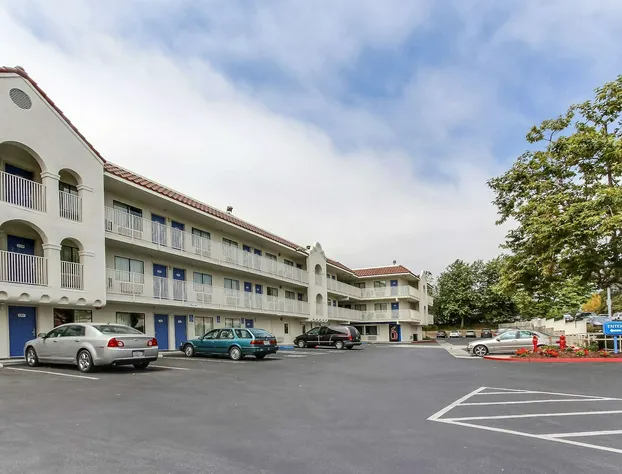 Motel 6 Watsonville, CA - Monterey Area hotel detail image 2