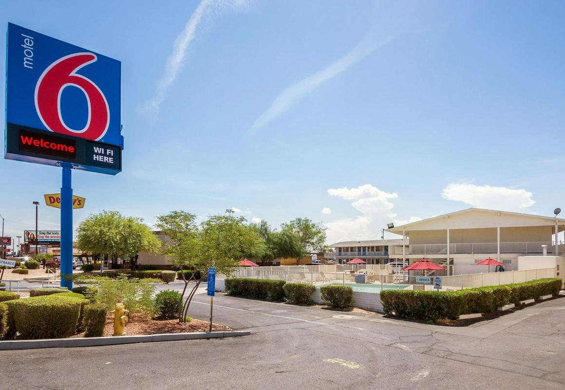 Motel 6 Youngtown, AZ - Phoenix - Sun City hotel hero