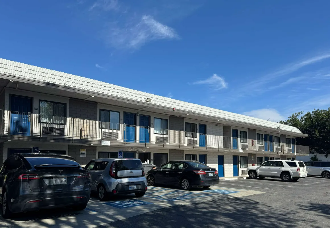 Motel 6 Simi Valley, CA hotel hero