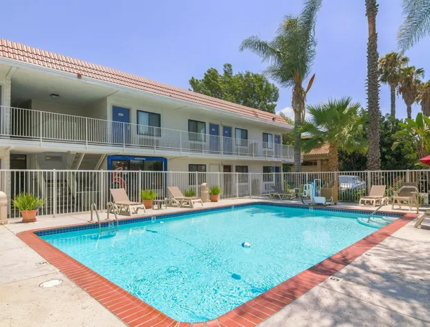 Motel 6 Simi Valley, CA hotel detail image 3