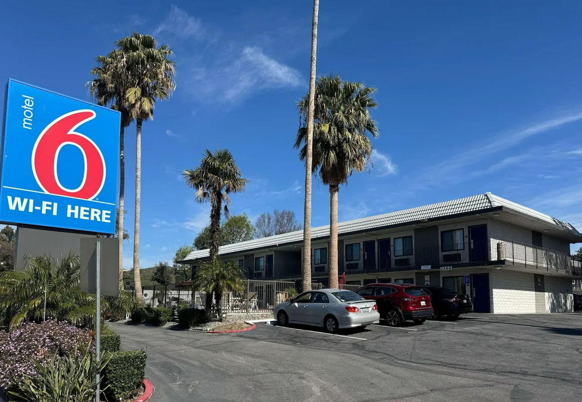 Motel 6 Simi Valley, CA hotel hero