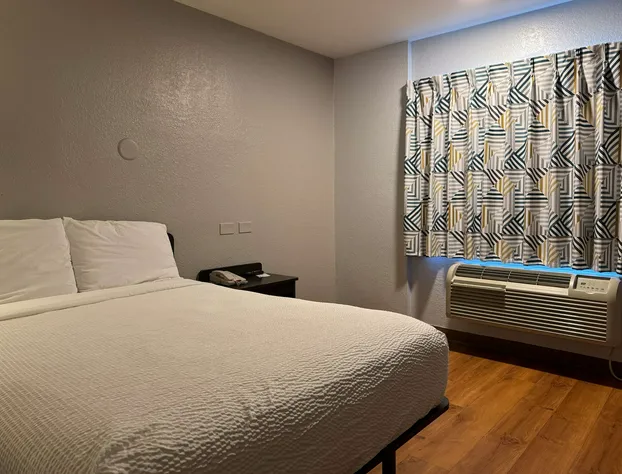 Motel 6 Simi Valley, CA hotel detail image 3