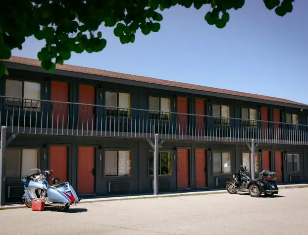 LOGE Wolf Creek hotel detail image 1