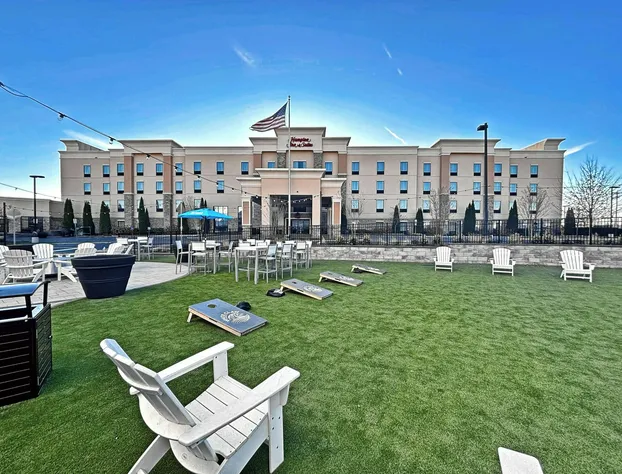 Hampton Inn & Suites Robbinsville hotel detail image 2