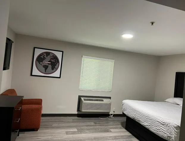 High Falls Inn and Suites hotel detail image 1