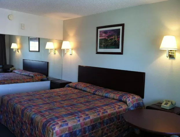 Americas Best Value Inn Arlington hotel detail image 3