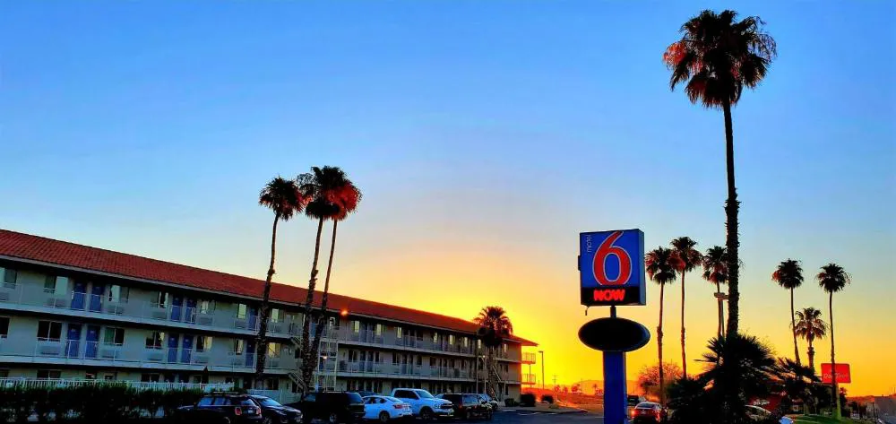 Motel 6 Twentynine Palms, CA hotel hero