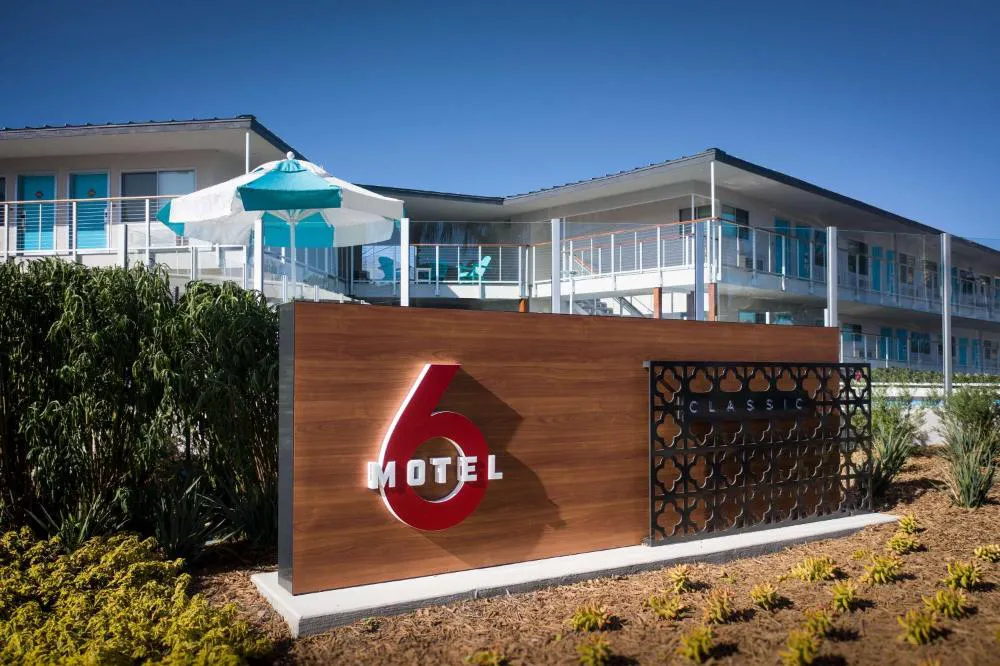 Motel 6 Santa Barbara, CA - Beach hotel hero