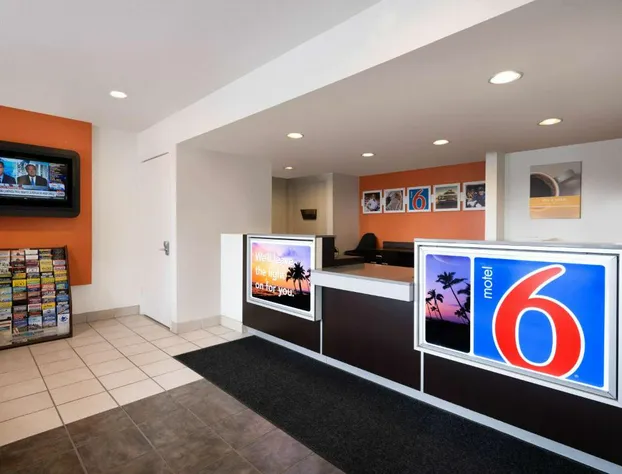 Motel 6 Santa Maria, CA - North hotel detail image 2