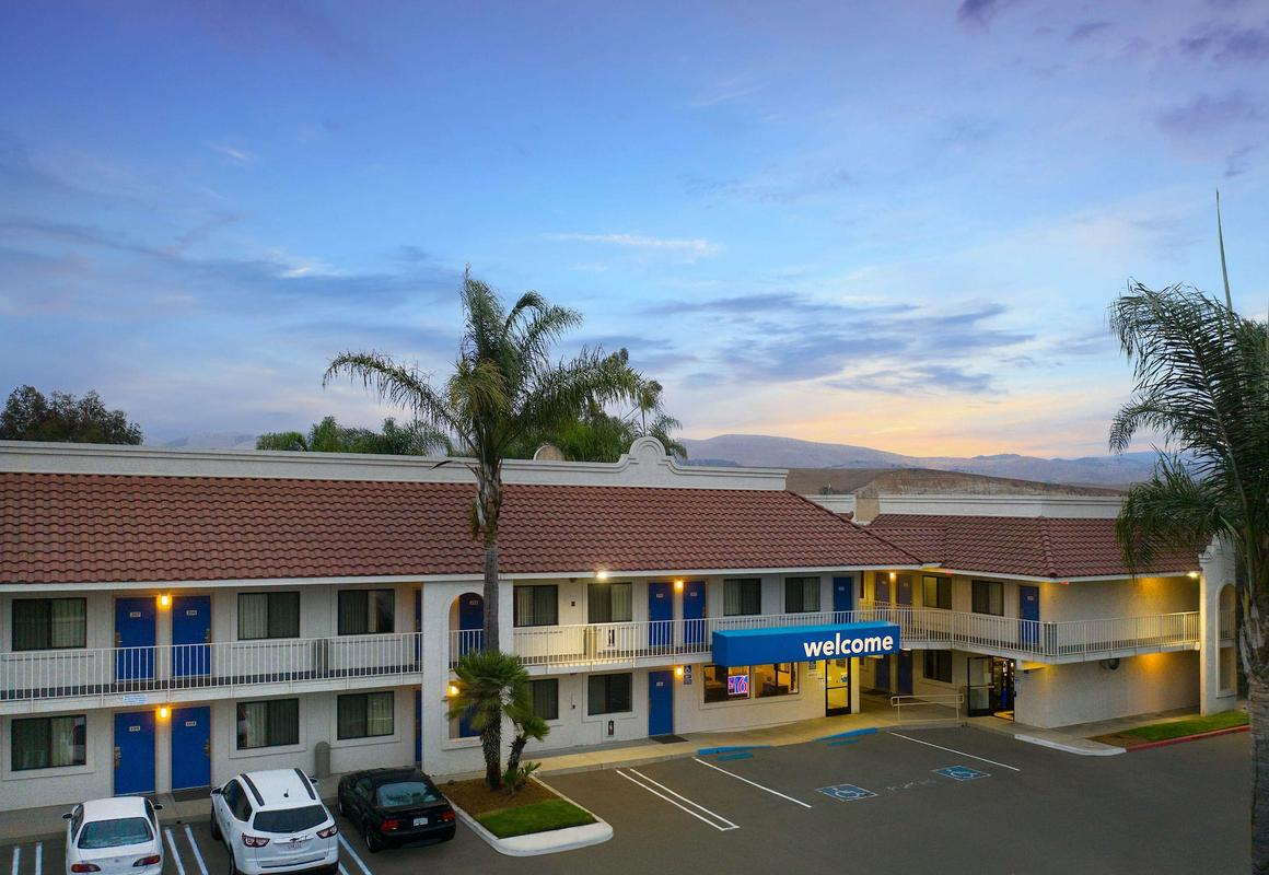Motel 6 Santa Maria, CA - North hotel hero