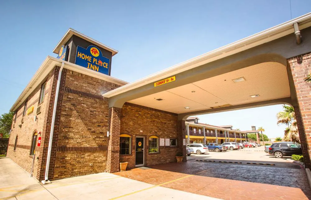 Home Place Inn hotel hero