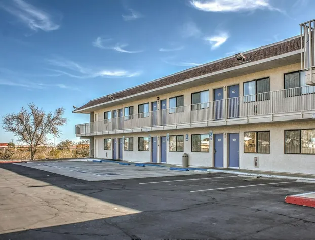 Motel 6 Mojave, CA hotel detail image 1