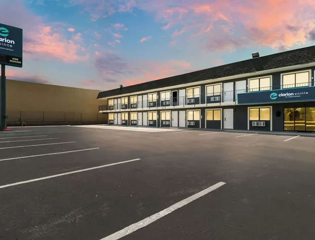 Clarion Pointe Ridgecrest near China Lake Naval Station hotel detail image 4