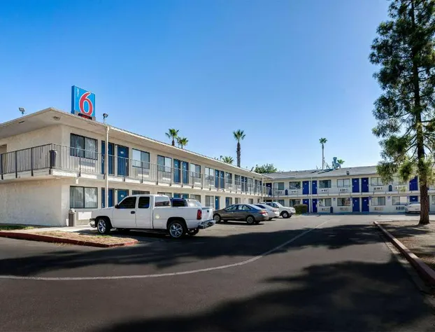 Motel 6 Bakersfield, CA - South hotel detail image 2