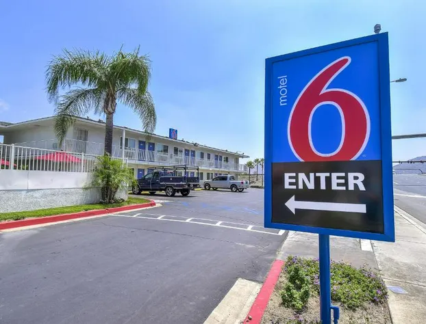 Motel 6 Fontana, CA hotel detail image 2