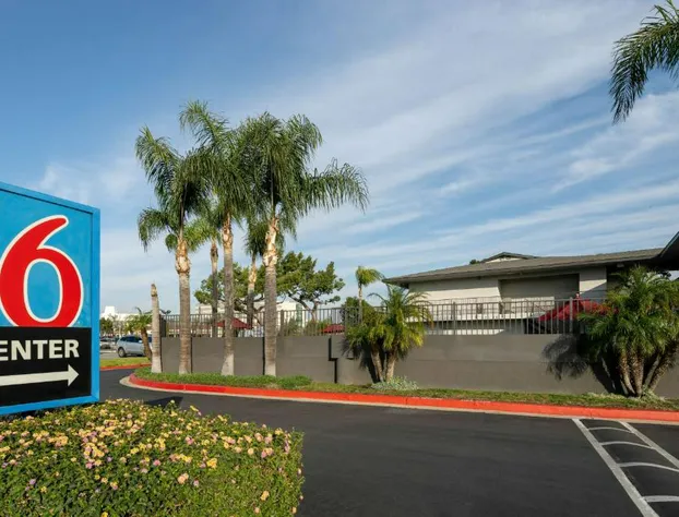 Motel 6 Fontana, CA hotel detail image 3