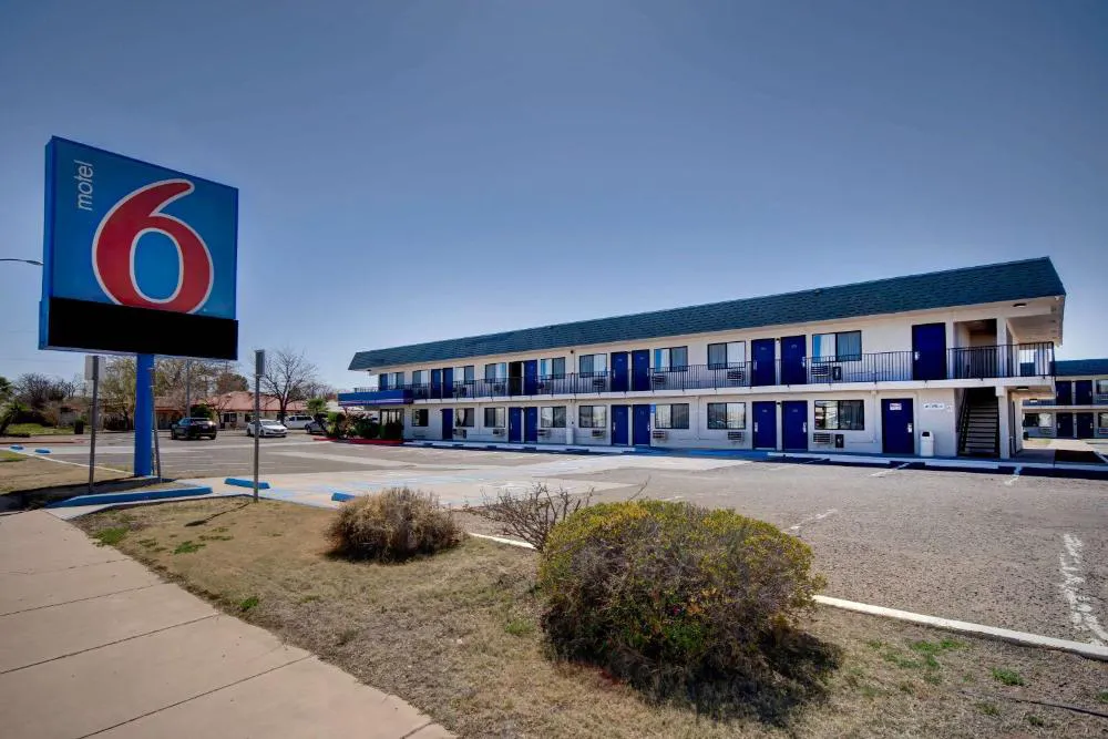 Motel 6 Douglas, AZ hotel hero