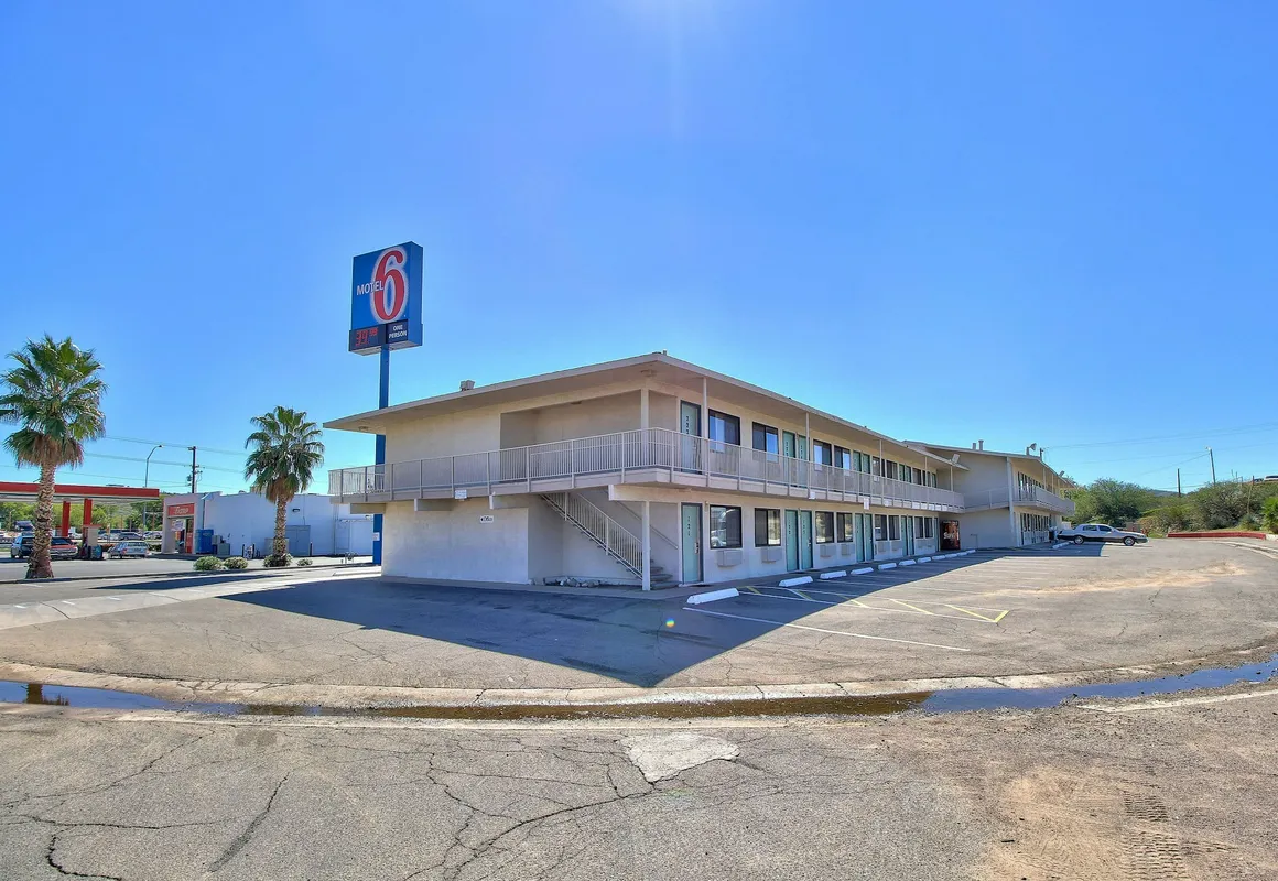 Motel 6 Nogales, AZ - Mariposa Road hotel hero